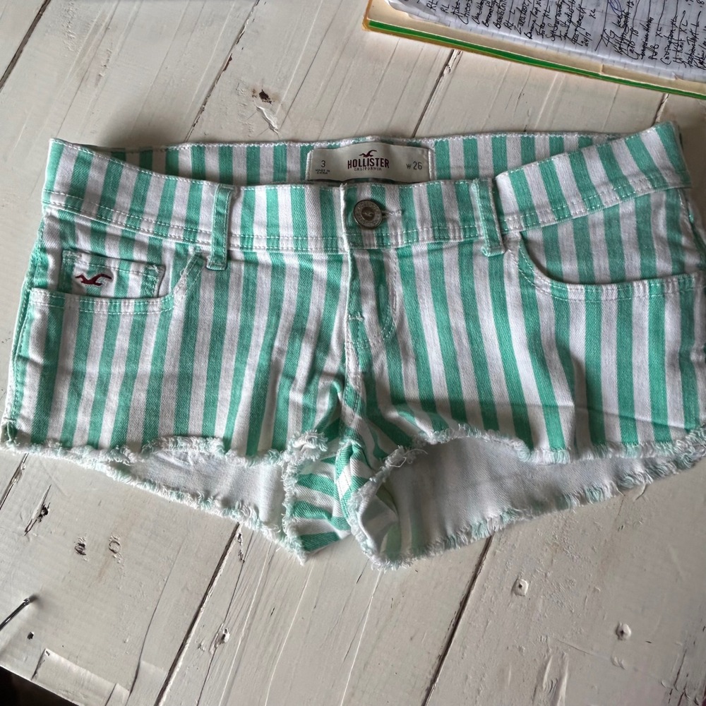 Hollister Mint Green White Striped Low Rise Cut Off Denim Shorts Womens Size3 26